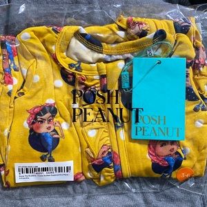 Posh Peanut Footie